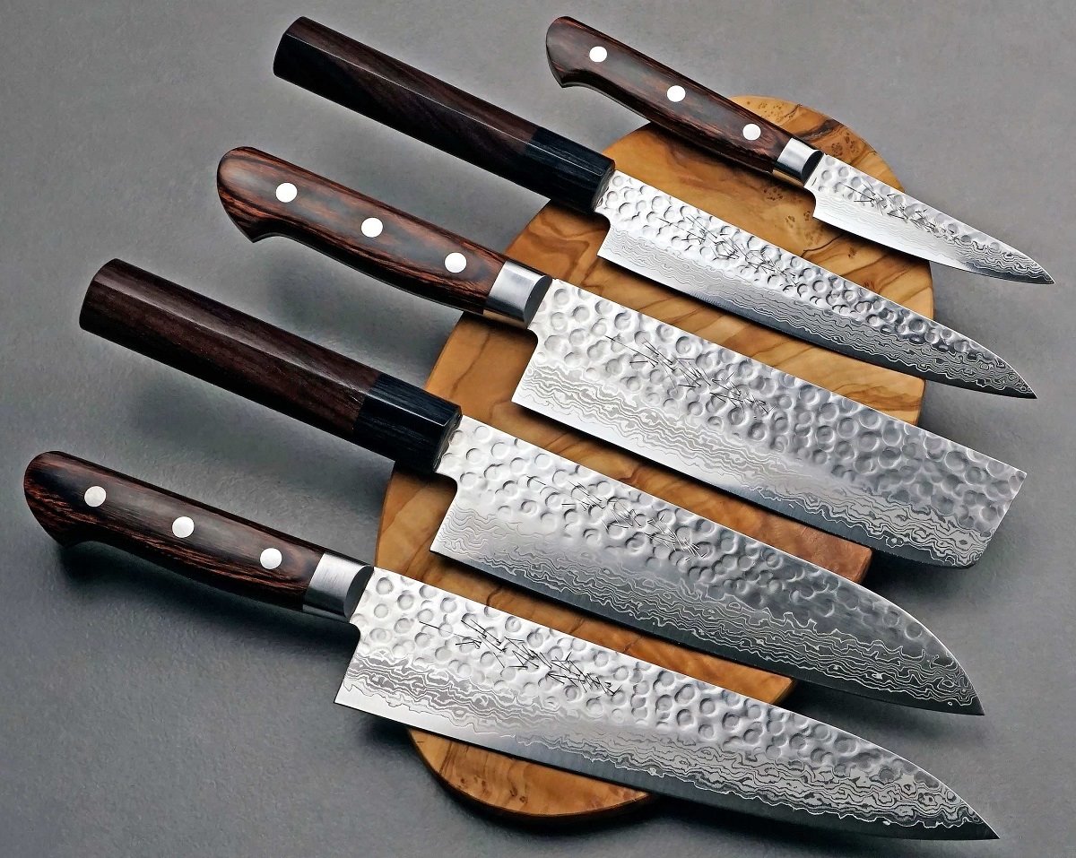 סכינים