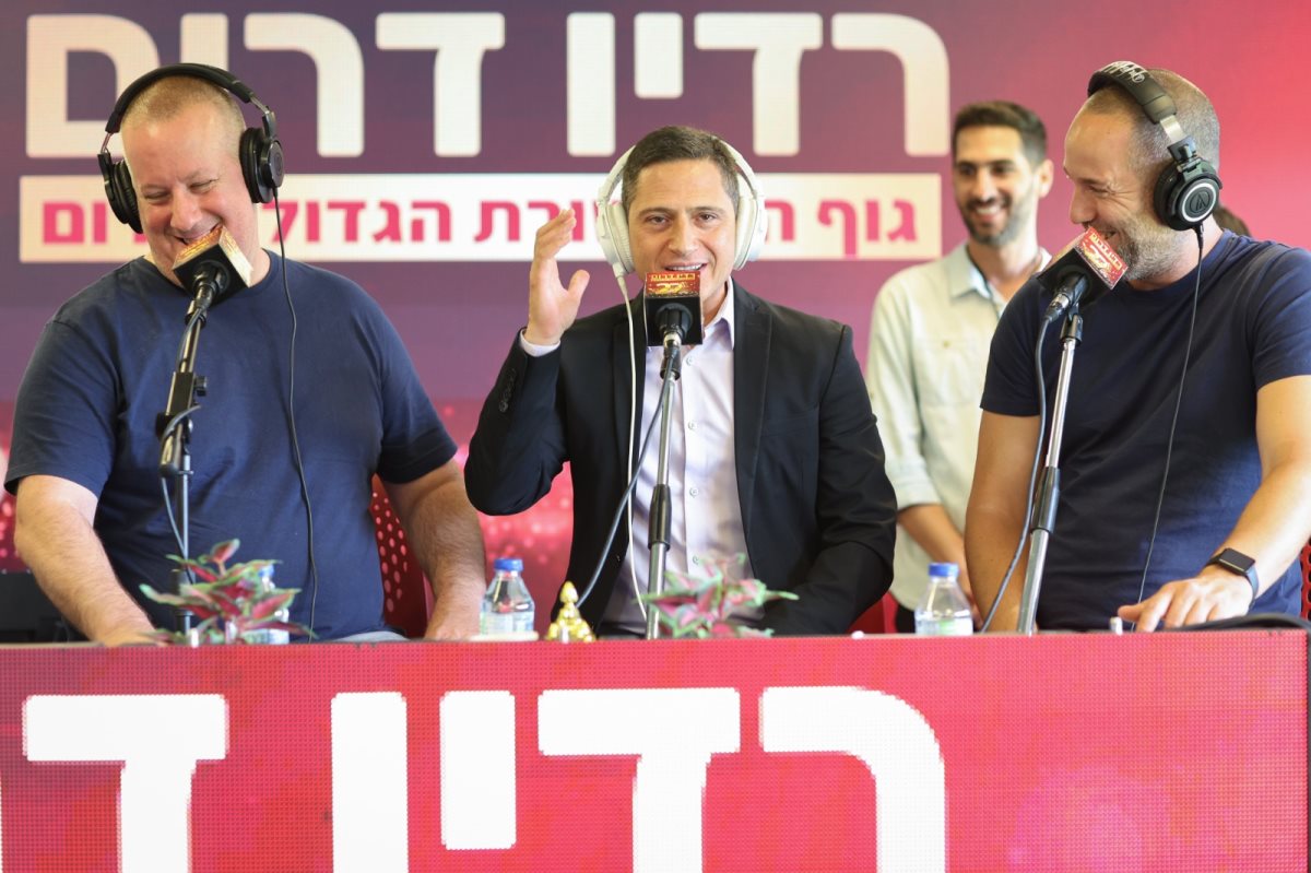 ראש העיר, רוביק דנילוביץ. צילום: מישל אמזלג