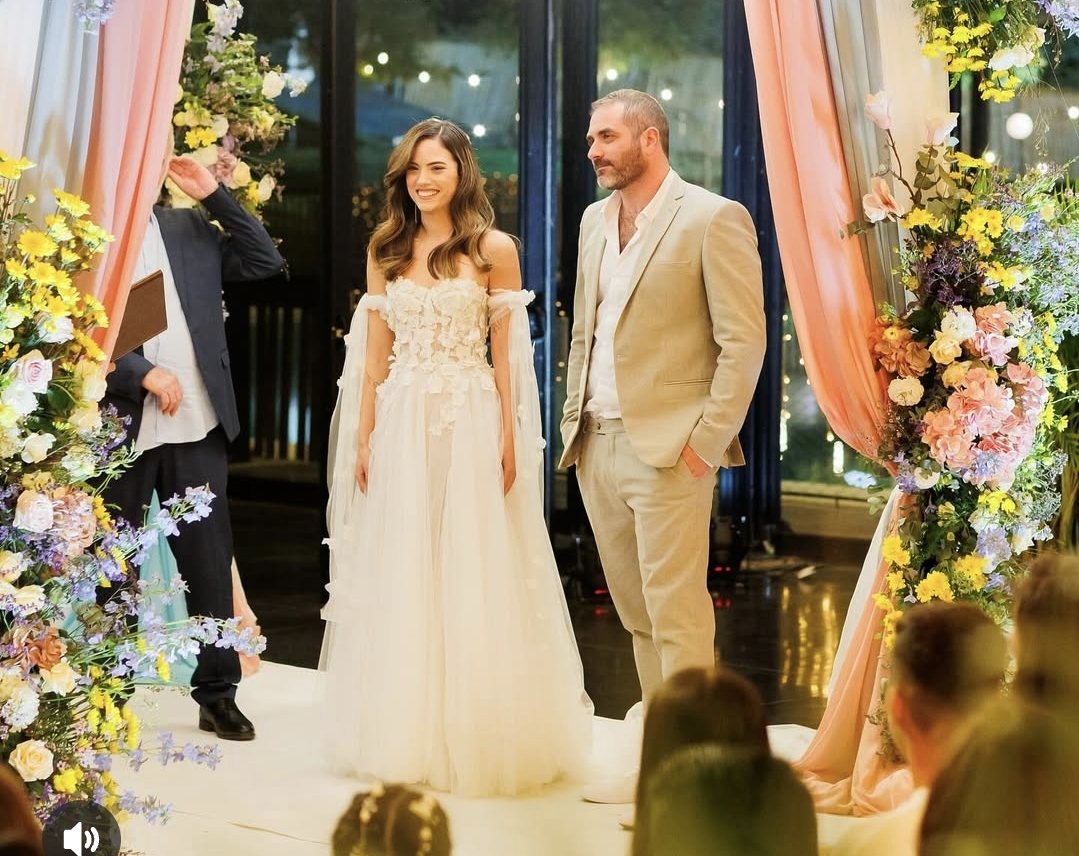 חן גולן וברק מור ביום החופה. צילום: מתוך אינסטגרם